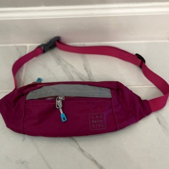 Fanny Pack w Headphone Access - Picture 2 of 5